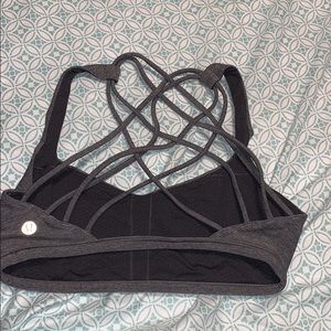 Lululemon sports bra 0